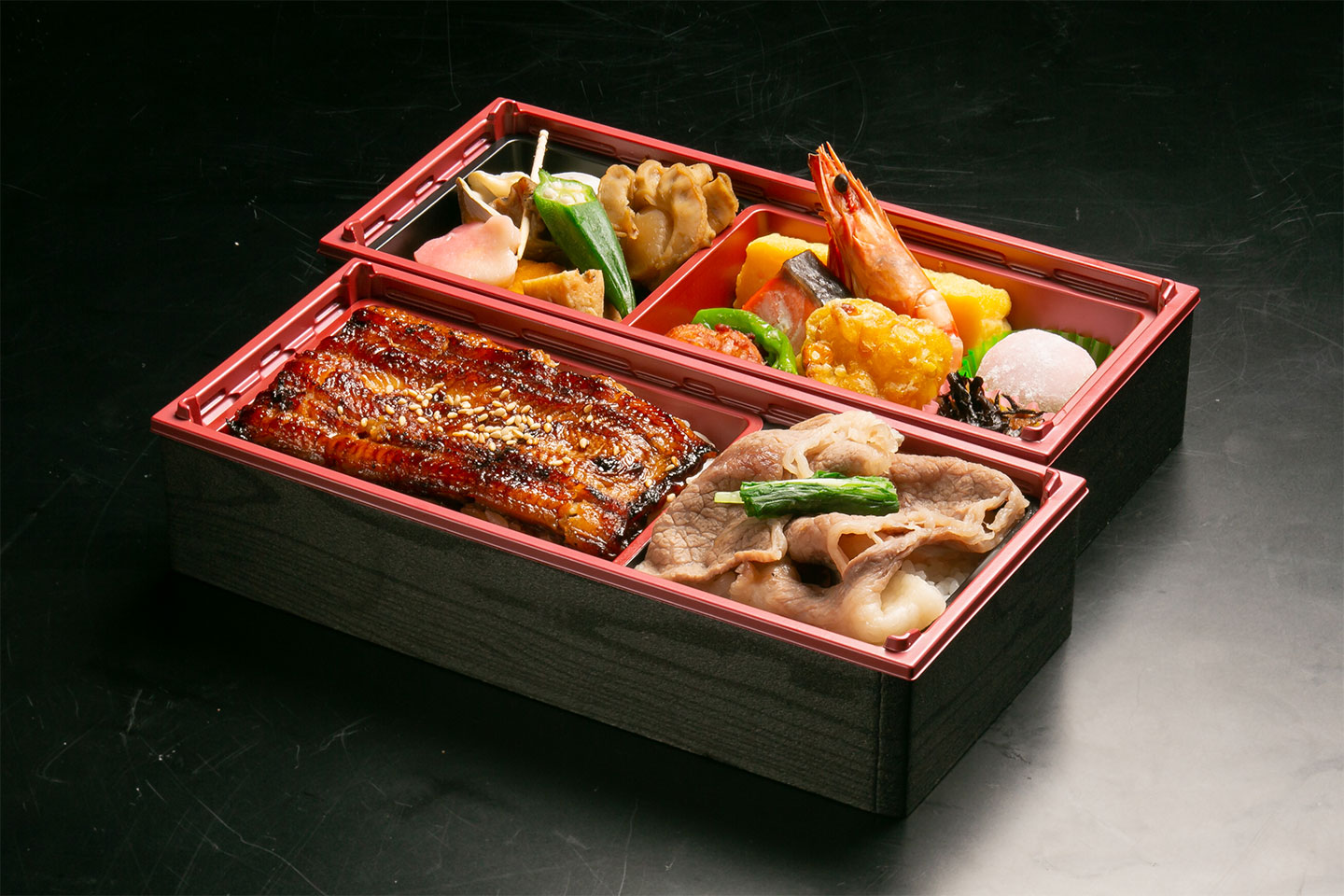 重箱33個　仕切り27個セット　美品多数　長焼き　鰻　弁当仕出し　業者向け　料亭 重箱33個 仕切り27個セット 美品多数 長焼き 鰻 弁当仕出し 業者